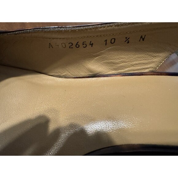 STUART WEITZMAN Women's Black Aspect Tortoise Shell Slingback Pumps Sz 10.5 N - Picture 11 of 12